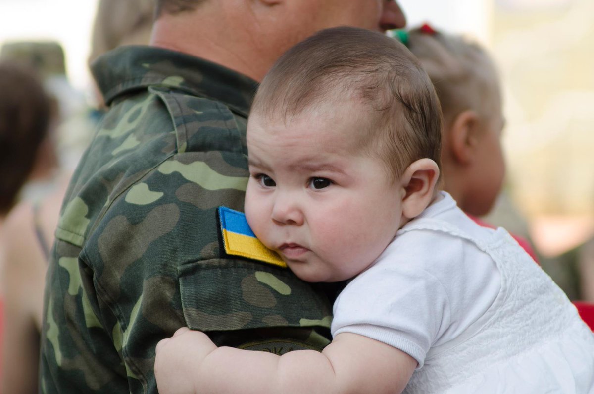 Фото детей украины. Дети Украины. Украинский малыш на войне.